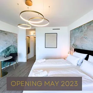 https://new-i-great-city-view-i-32-floor-i-boxspringbed-and-netflix.getmunichhotels.com