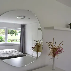 https://top-wohnung-in-refrath-bei-koln.dortmundhotels.net
