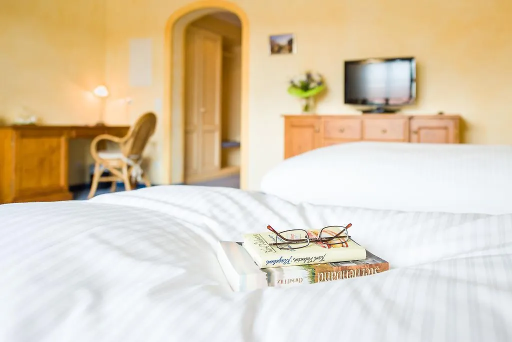 Hotel Und Landgasthof Altwirt Großhartpenning 4*,
